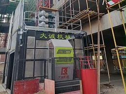 建筑施工电梯