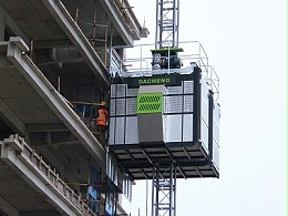 SC200/200 施工电梯
