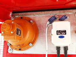 施工升降机使用防坠器时需注意的安全事项